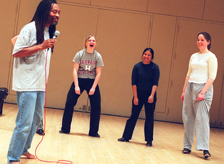 Bobby McFarrin with students