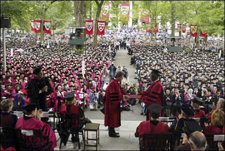 Commencement crowds watch as Kofi Annan receives honorary