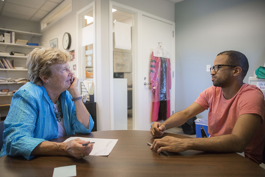 Caetano Hanta-Davis '18 meets with Katherine Merseth, Senior Lecturer on Education in Longfellow Hall.