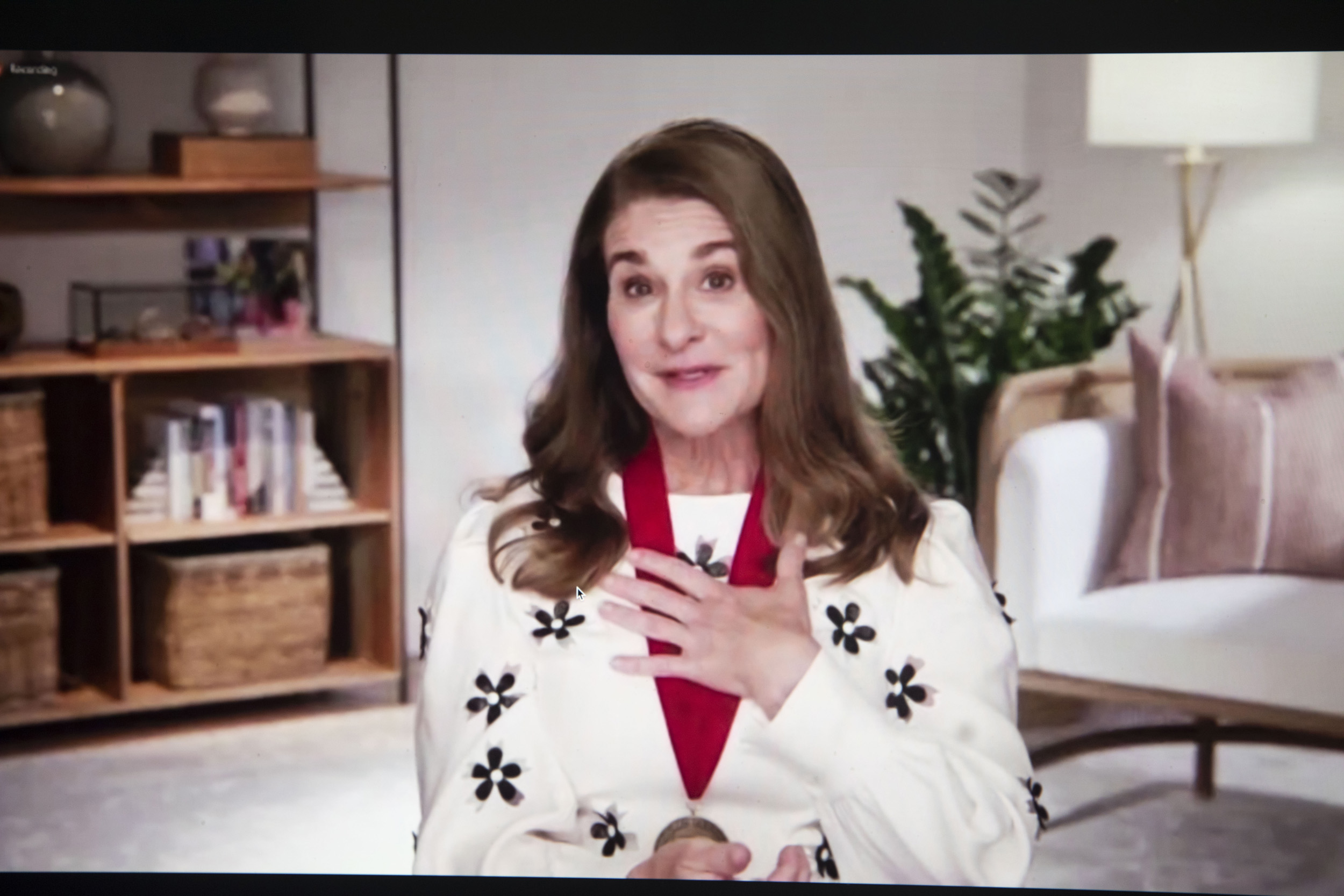 Melinda French Gates receives the Radcliffe Medal.