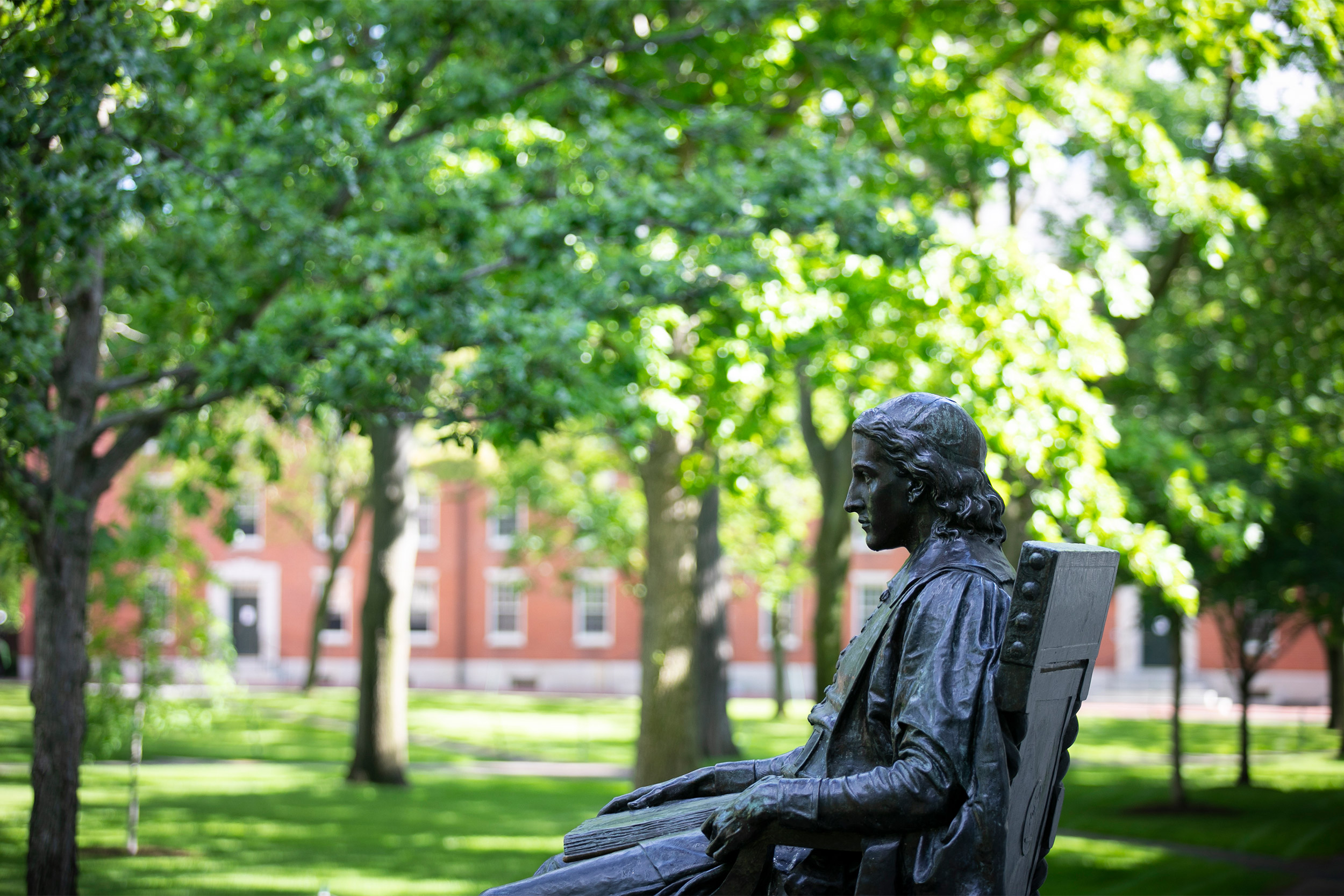 John Harvard Statue.