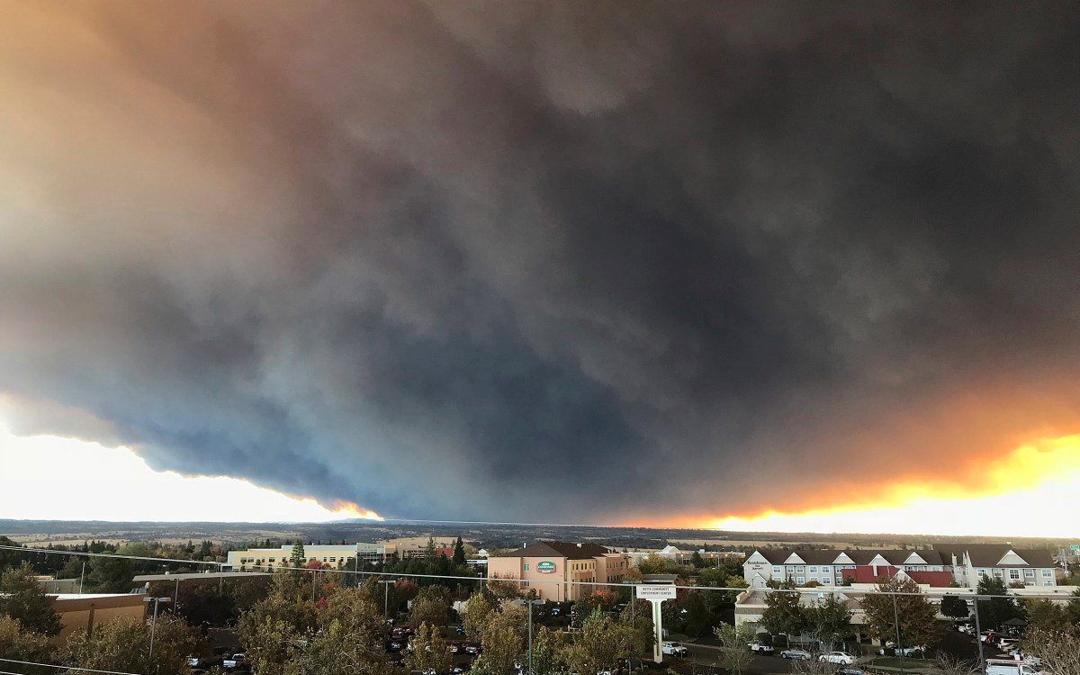 Massive plume from the Camp Fire wafts over the Sacramento Valley.