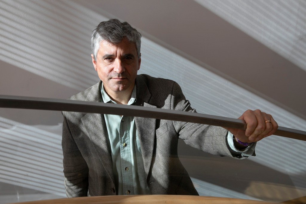 Steven Levitsky.