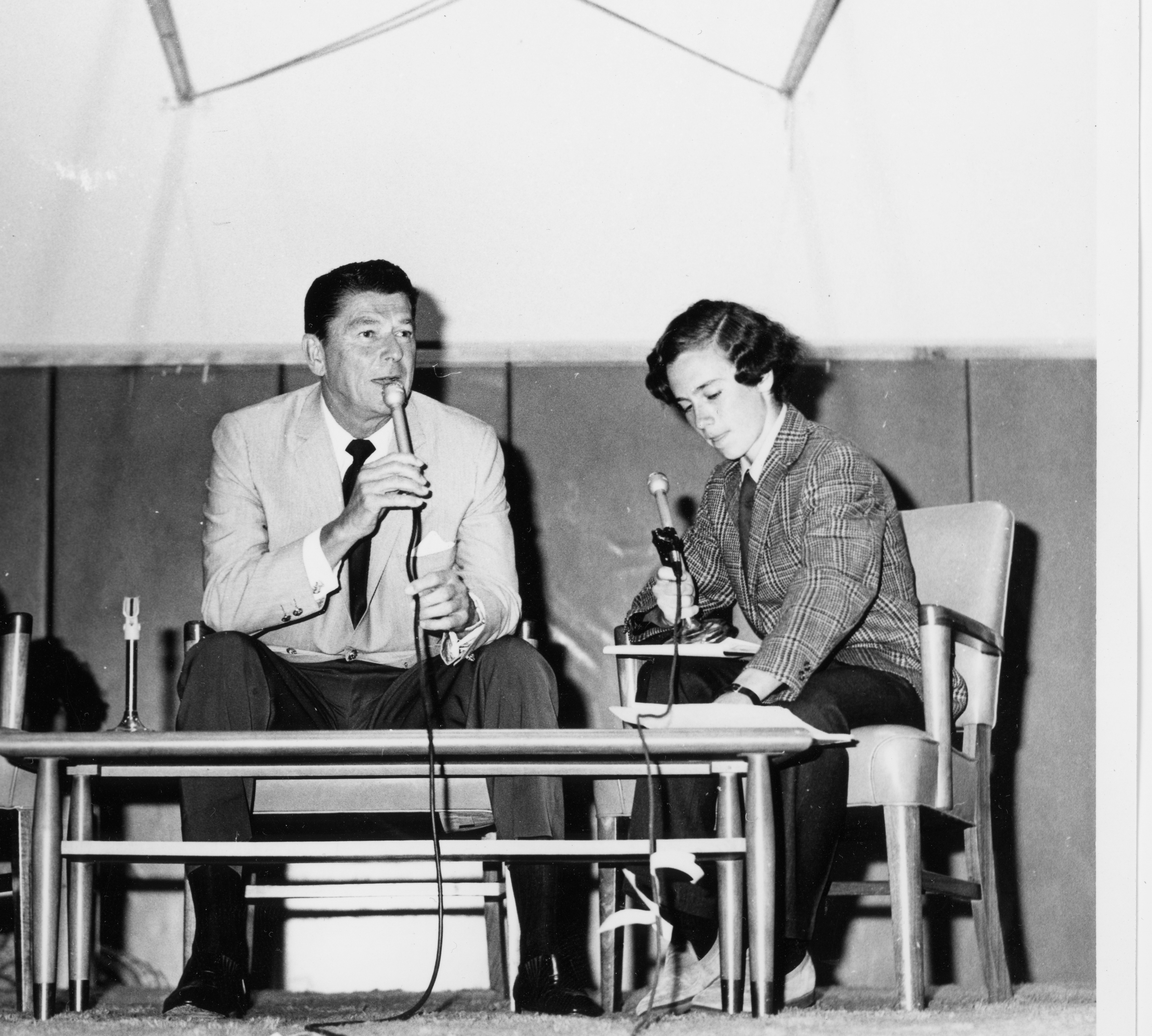 Michael Sandel and Ronald Reagan debate in 1971.